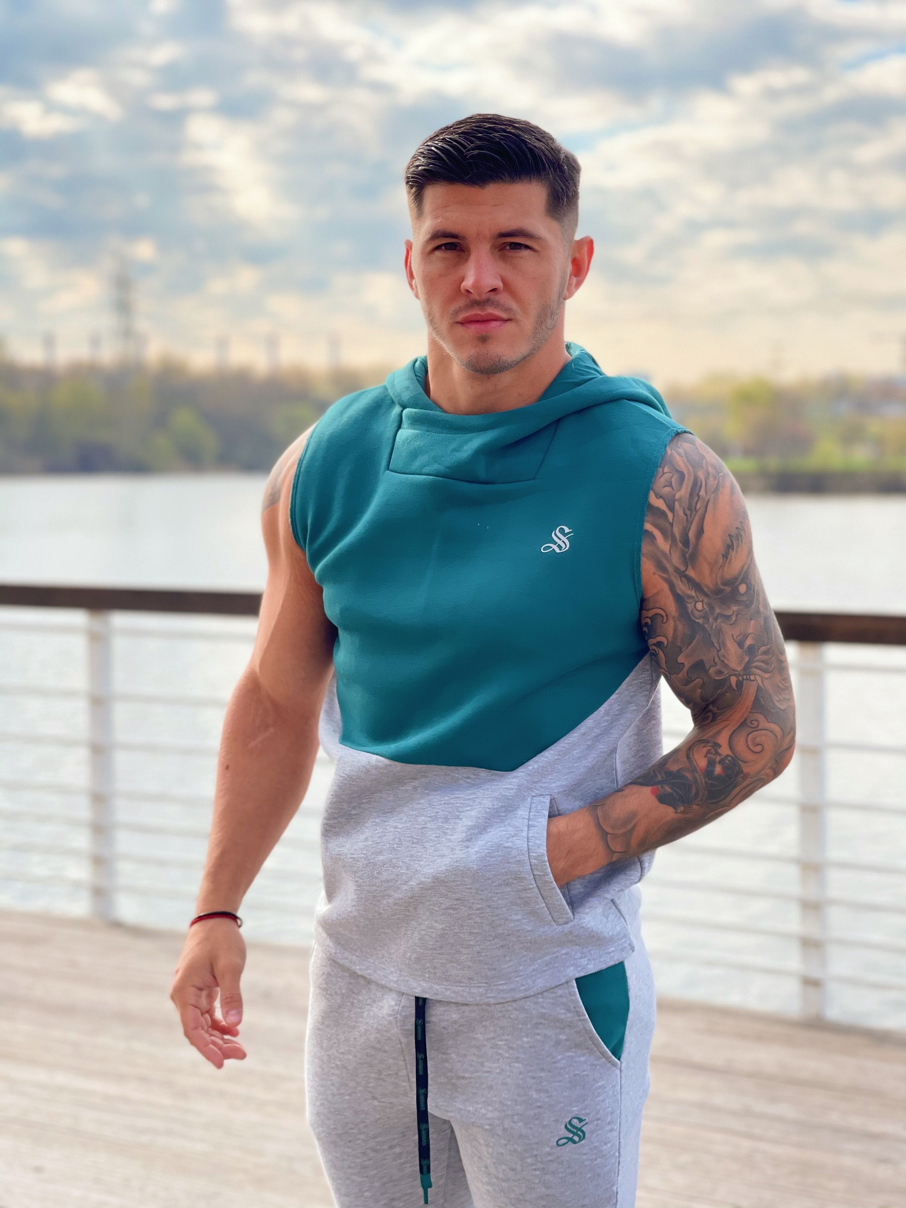 Akuna Grey Green Sleeveless Hoodie for Men